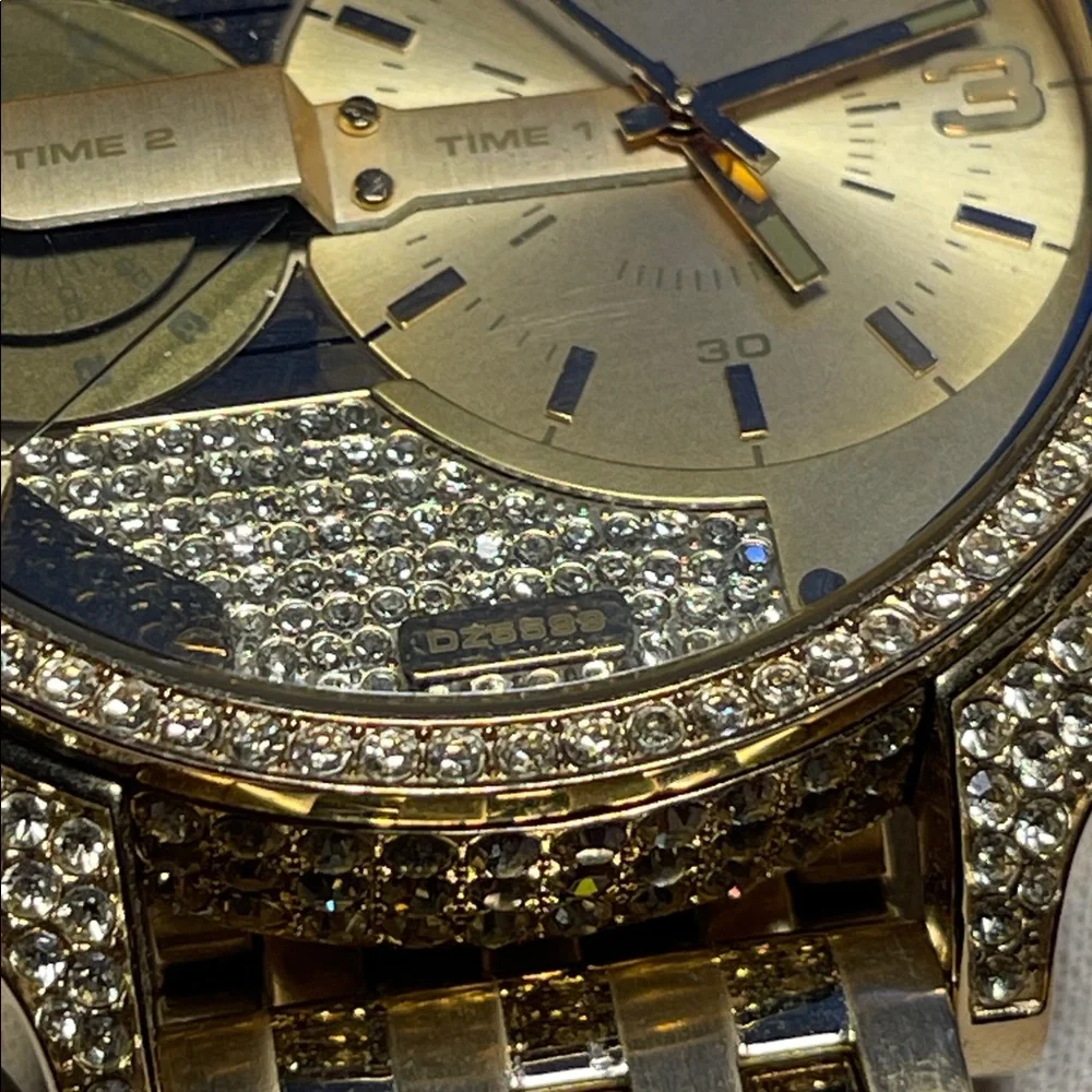 Diesel Mini Daddy men’s stainless steel Watch with Crystal Detailing